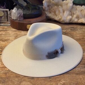 New Stetson Cream Beige Midtown B Fedora Felt Flat Brim hat Kemosabe Medium M